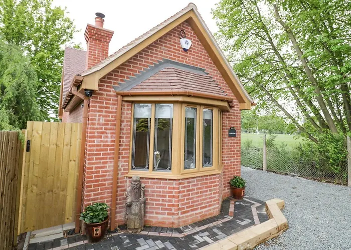 Globe Cottage